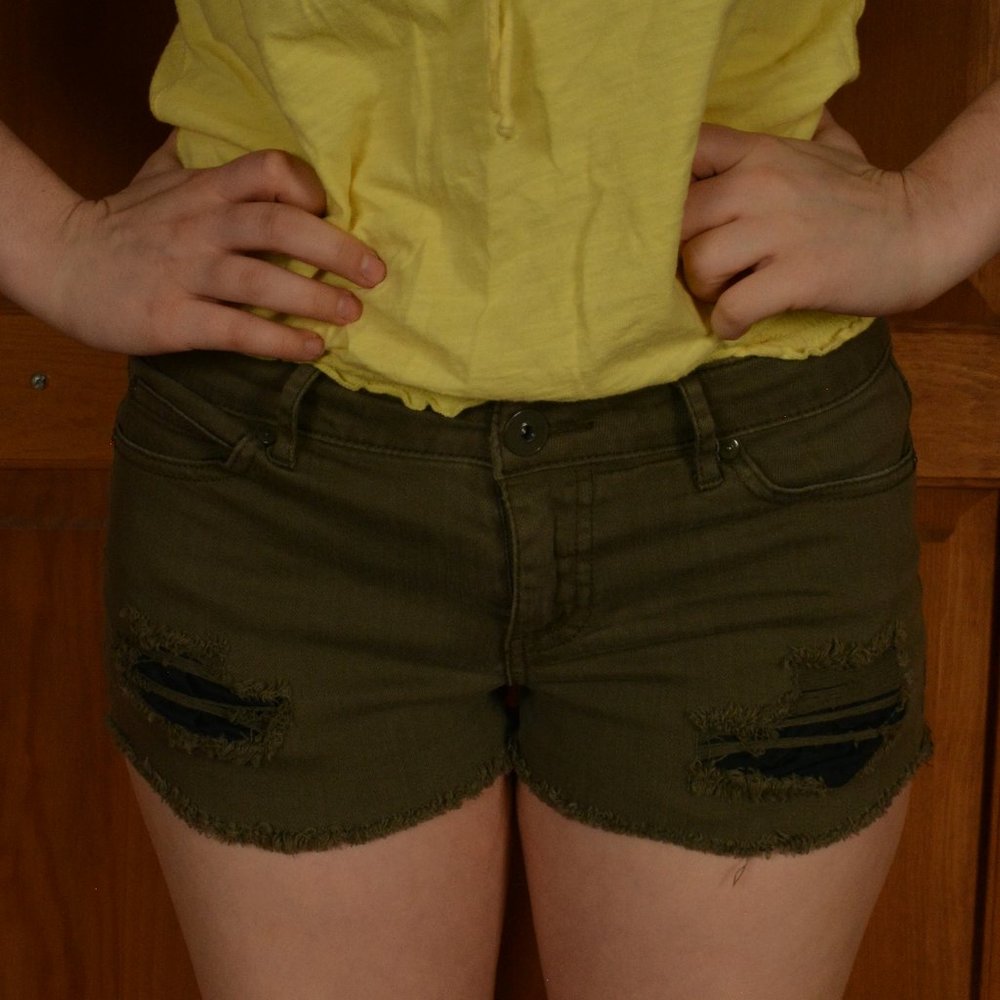 Ripped Studded Army Green Shorts